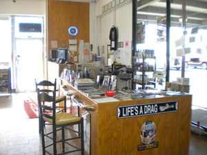 Inside Top Notch Tire and Auto Center